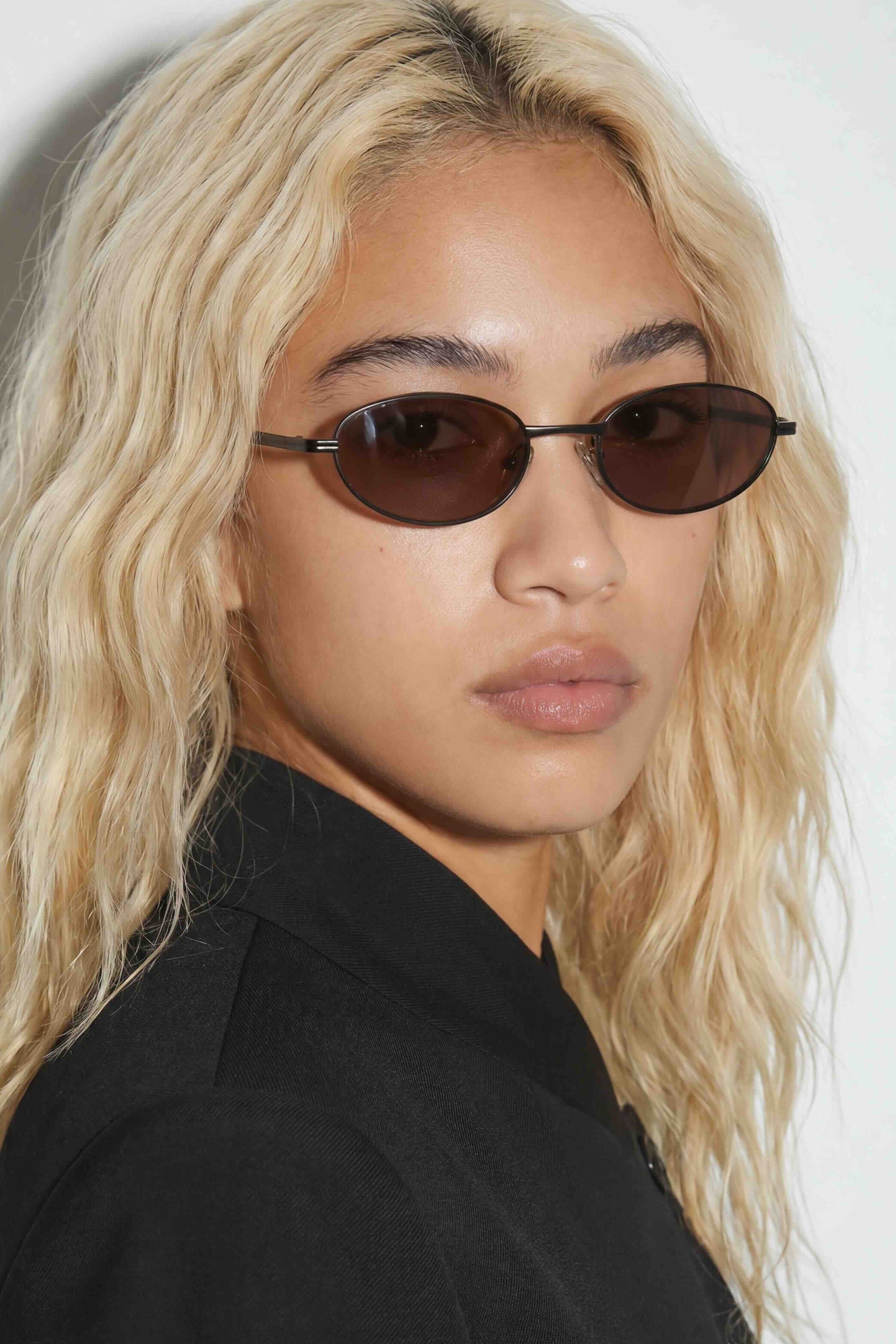 NEO - Oval Sunglasses