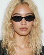 YUI  - Oval Sunglasses